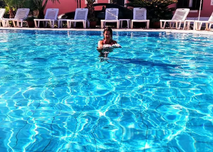 Valia Hotell